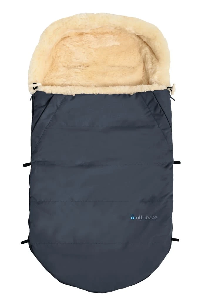 Altabebe Lammfellfußsack In Dunkelblau - 9-36 Monate 4 Altabebe Lammfellfußsack In Dunkelblau - 9-36 Monate – Bild 4