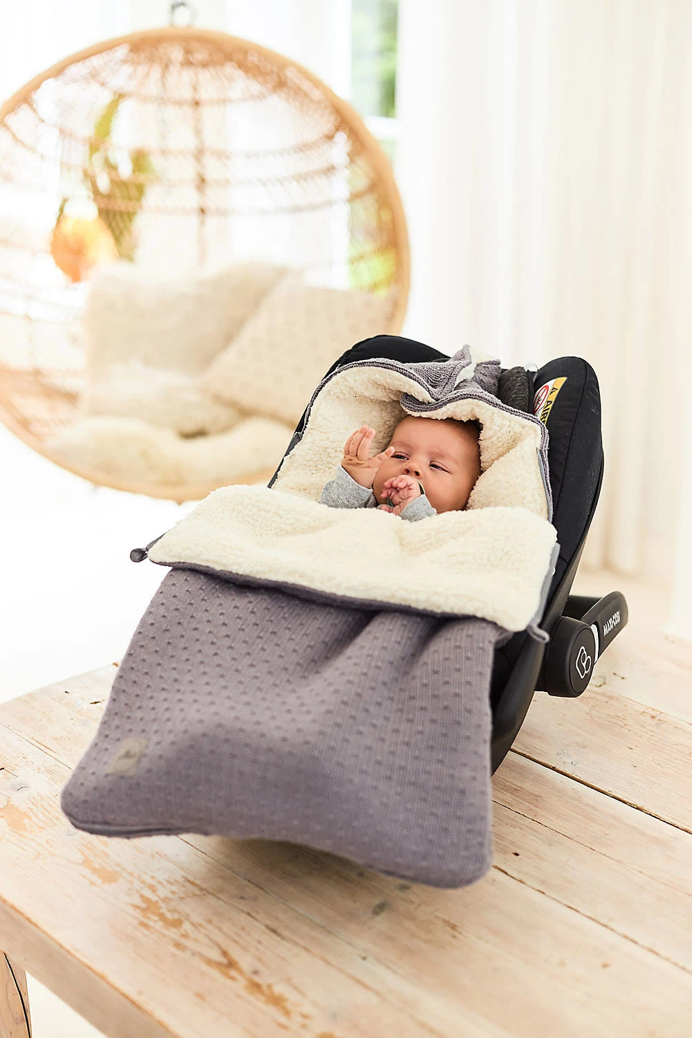Jollein Fußsack Für Kinderwagen Und Babyschal, Bliss Knit Storm Grey – Bild 4